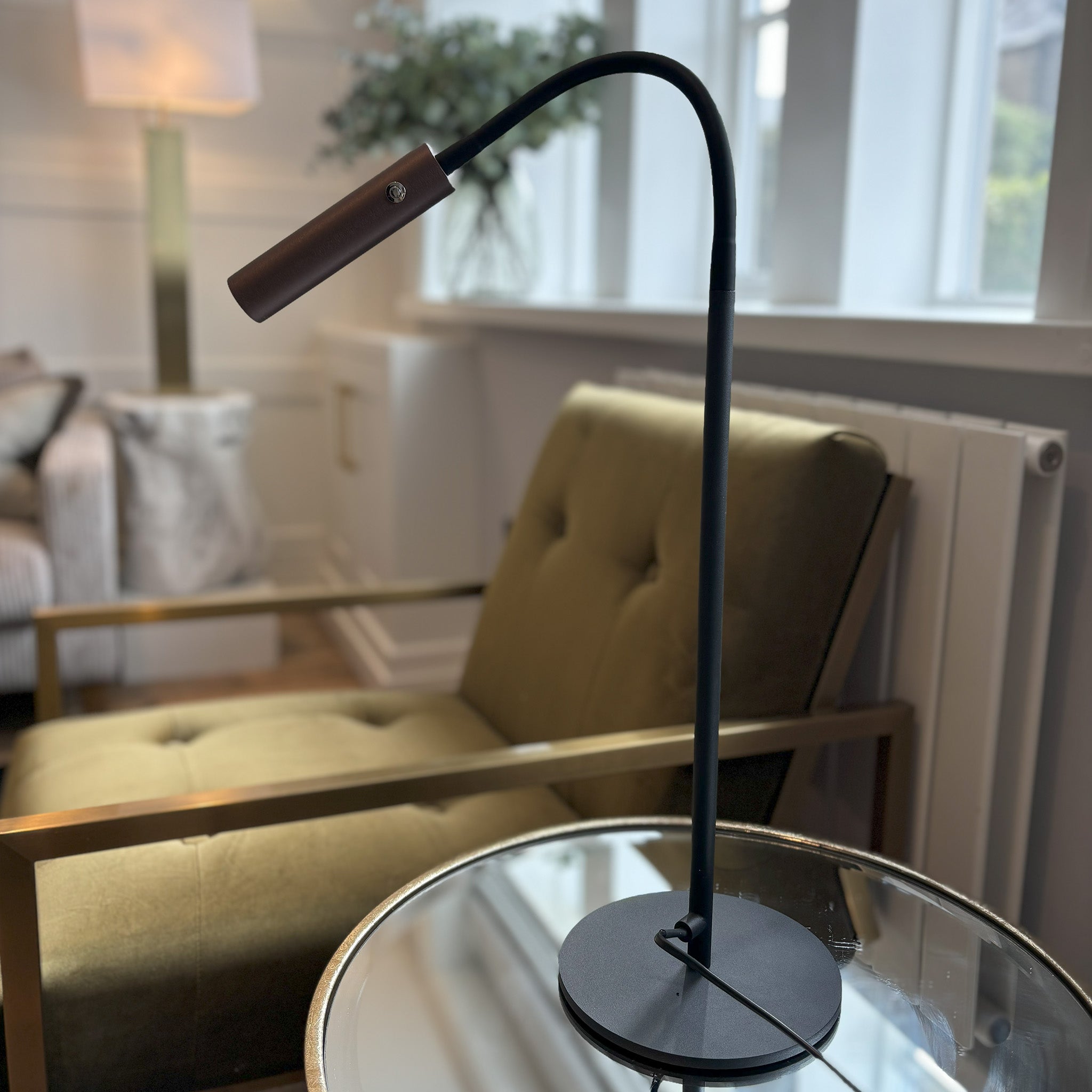 Spotlight Table Lamp with Adjustable Head